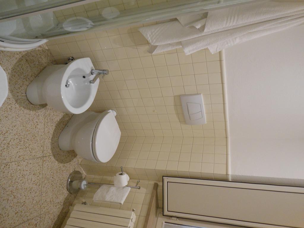 B&B La Luna Dal Borgo イェージ エクステリア 写真